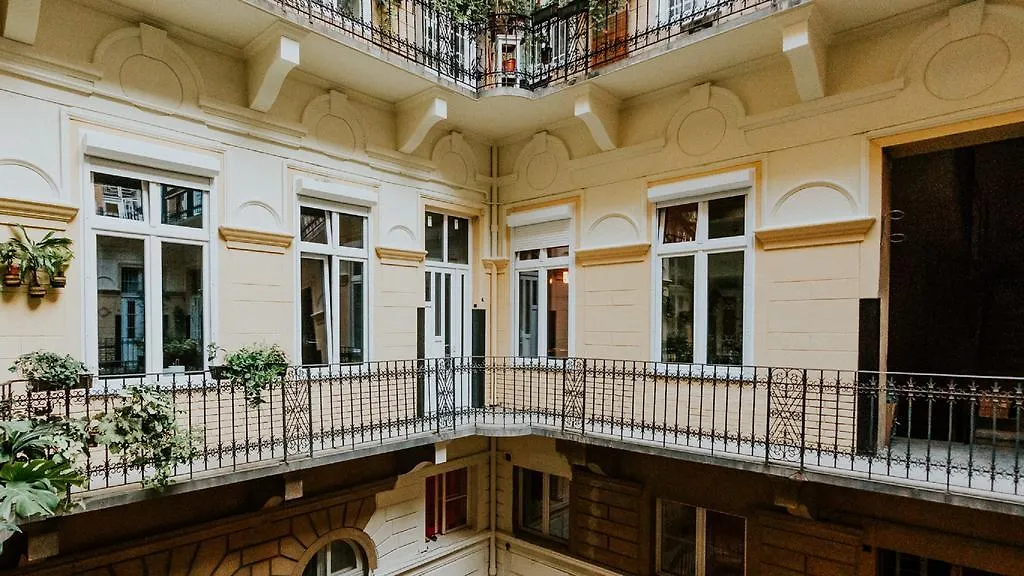 Rusty Loft & Bar Loft Apartment Hungary